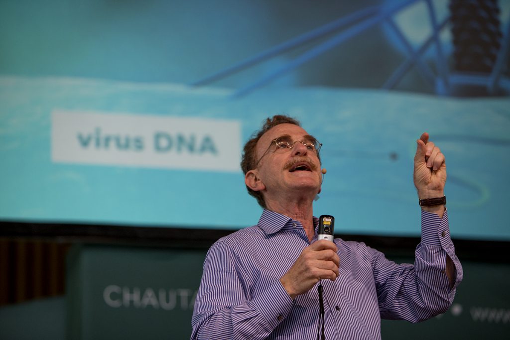 Randy Schekman, Investigator and Professor of cell and developmental biology, delivers his lecture titled " Genome Editing: How It Works and What It Can Do" August 10, 2016 in the Amphitheater. Photo by Eslah Attar