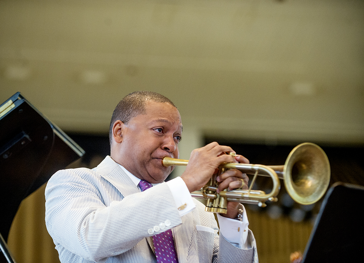 Wynton Marsalis, artistic director of Jazz at Lincoln Center, performs on the Amphitheater stage during his lecture “The Ballad of the American Arts” Monday, Aug. 22, 2016.
