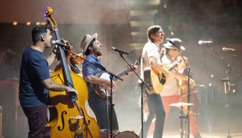 082422_AvettBrothers_FILE_RR_2