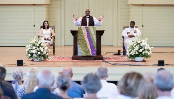 080424_MichaelCurry_Worship_DM_05