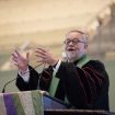 081025_MorningWorshipRevJPeterHolmes_JC_04