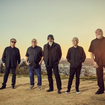 081525 Los Lobos 02