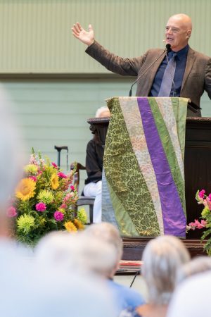 081725_McLaren_Worship_DM_03