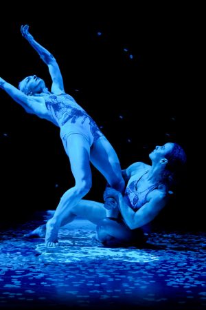 081825 Pilobolus Monday evening_WEB
