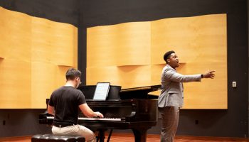 062525_singin_VS_004