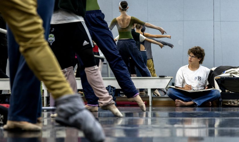 071626_drawing_dancers_SH609