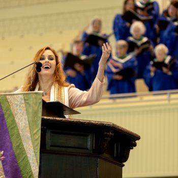 071926_monring_worship_SH1230