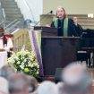 080226_Worship_DM_02
