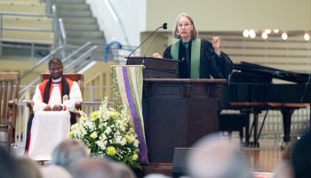 080226_Worship_DM_02