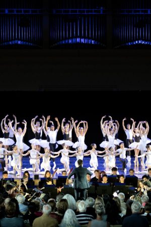 080326_DanceMSFO_Prev_USETHISONE