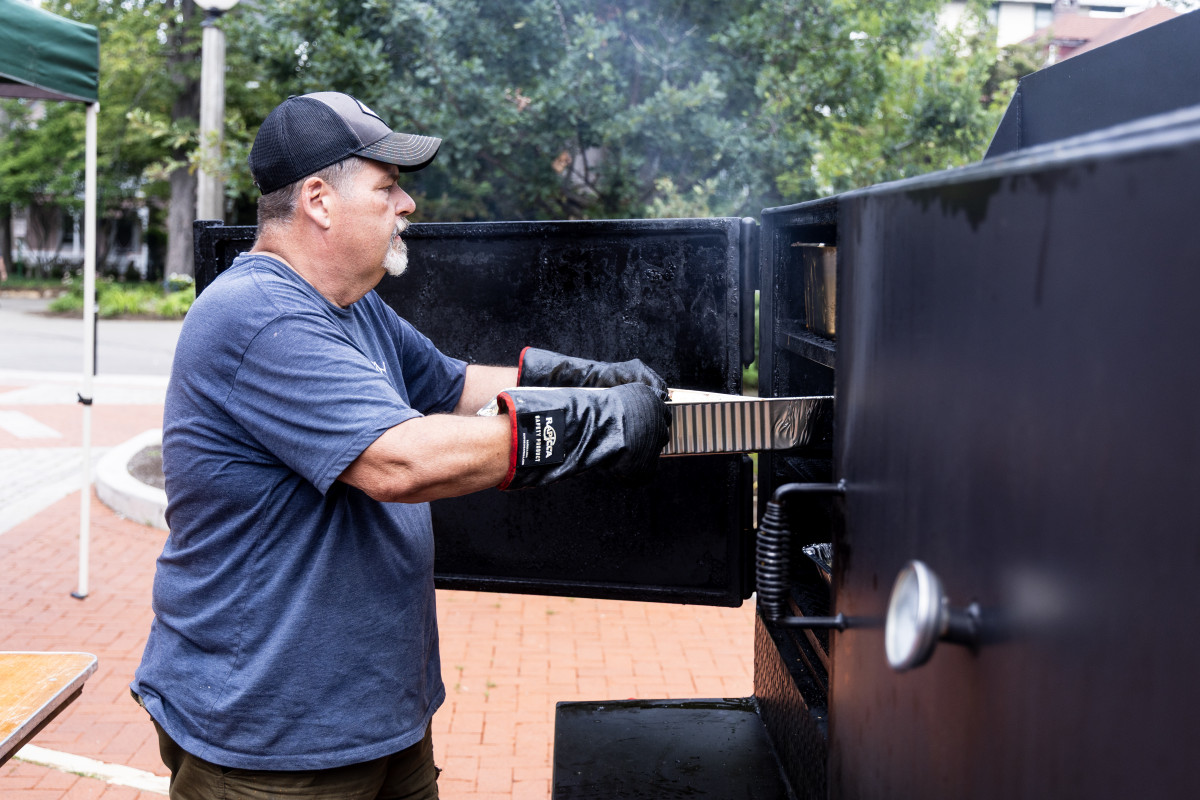 081626_meat_smoker_SH006